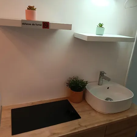 En 3eme Arrondissement Apartment *